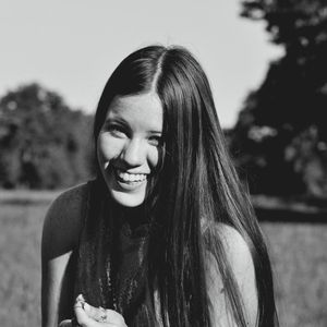 Meet your Posher, Macie